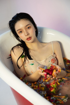 吕总暴力办张津瑜免费看